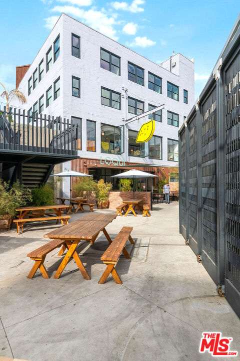 1855 Industrial St Unit: 703