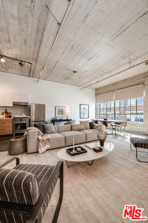 1855 Industrial St Unit: 703