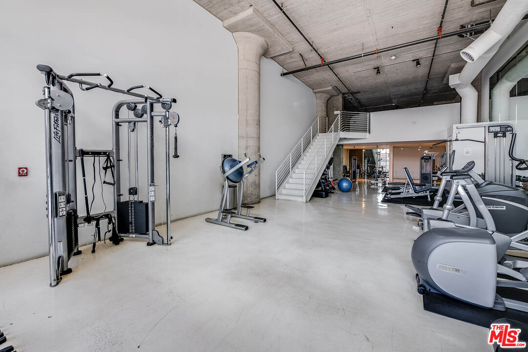 1855 Industrial St Unit: 703