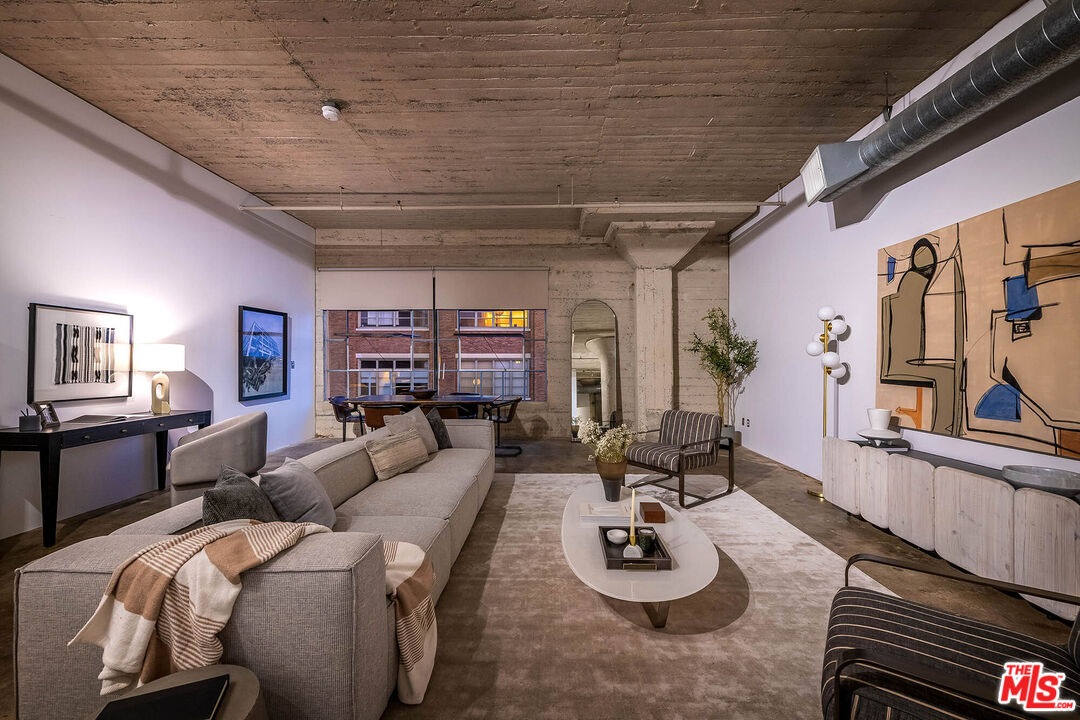 1855 Industrial St Unit: 703
