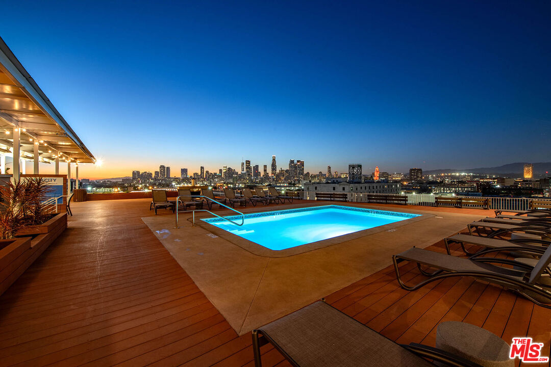 1855 Industrial St Unit: 703