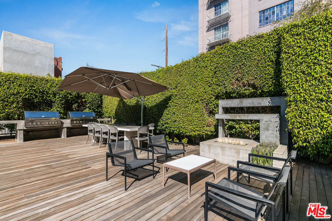 1850 Industrial St Unit: 106