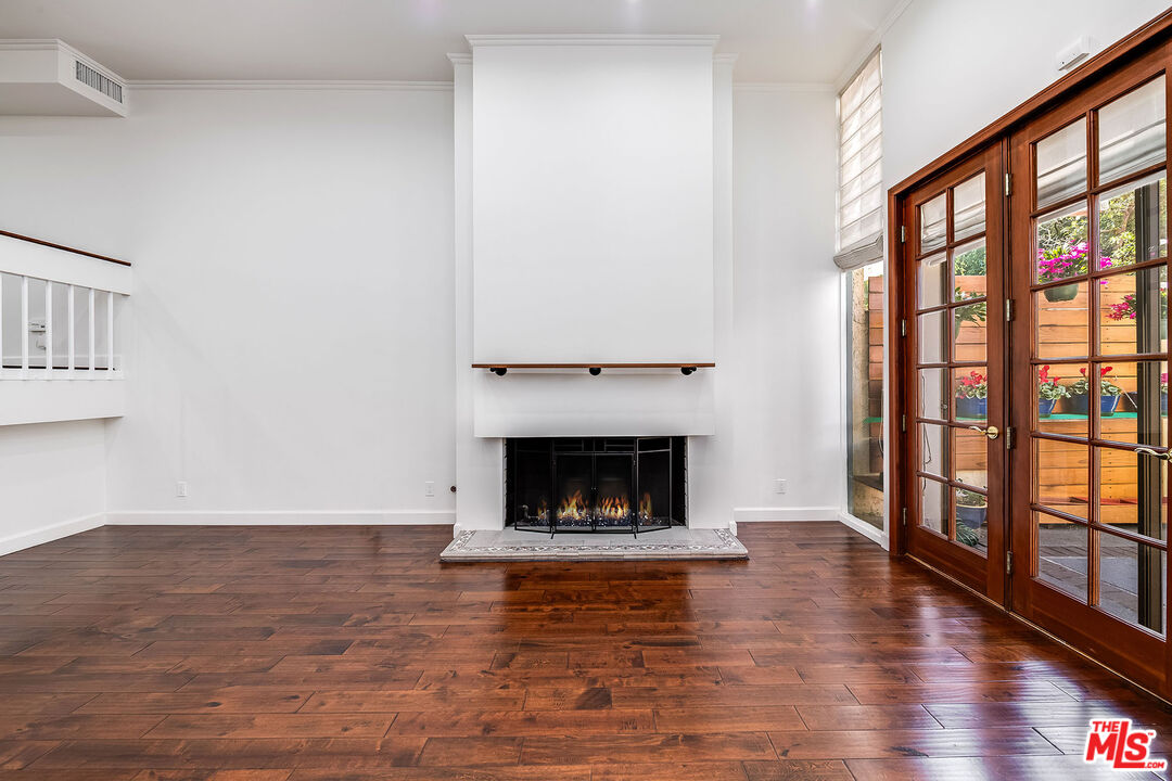 9507 W Olympic Blvd