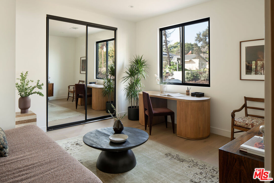 3458 Monterosa Dr