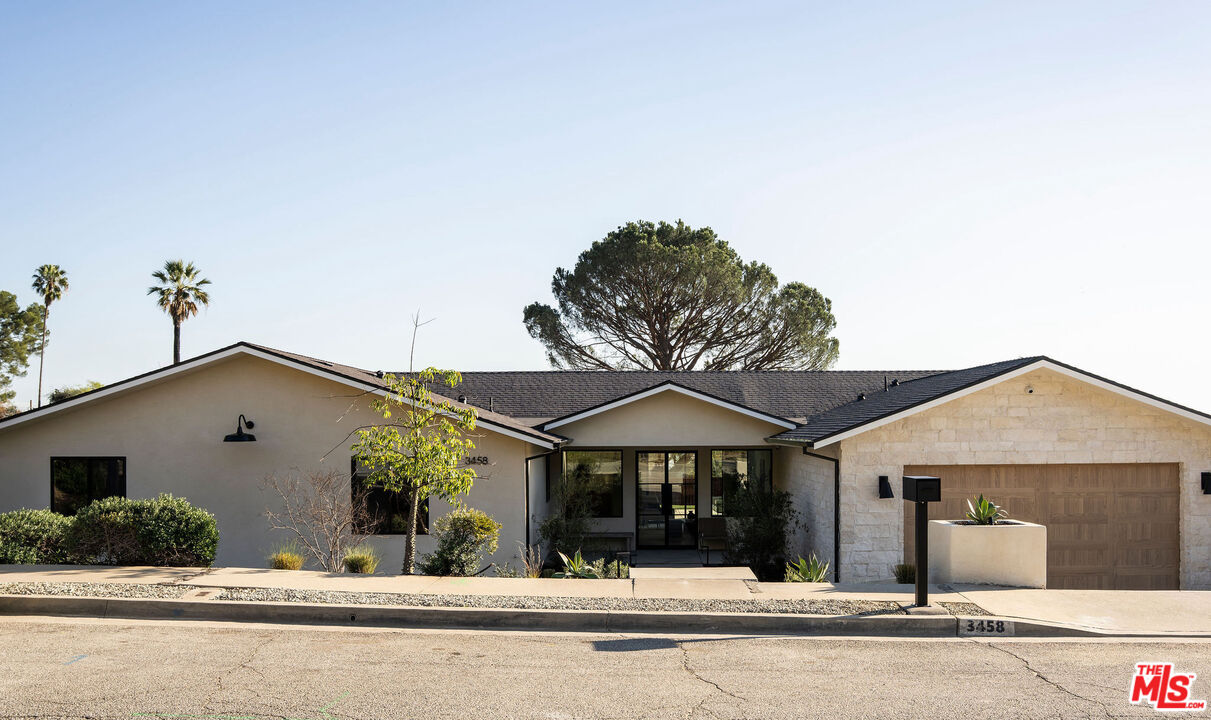 3458 Monterosa Dr