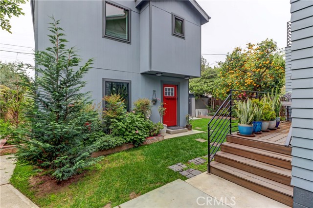 223 N St Andrews