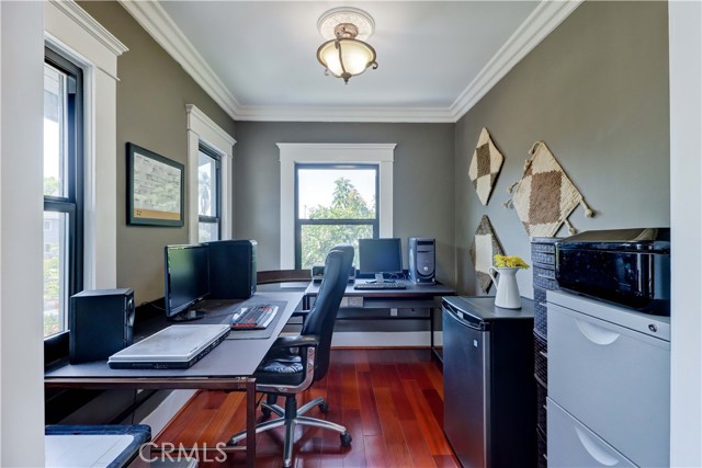 223 N St Andrews