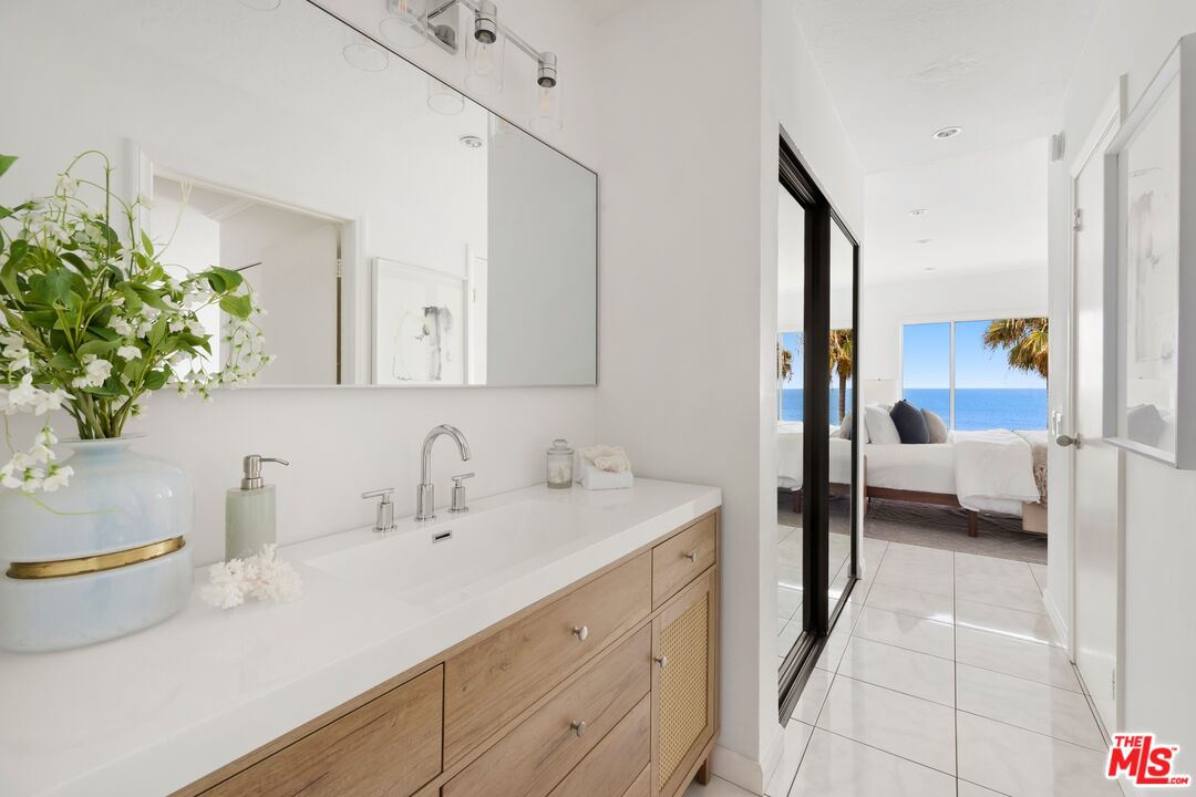 26664 Seagull Way Unit: B204