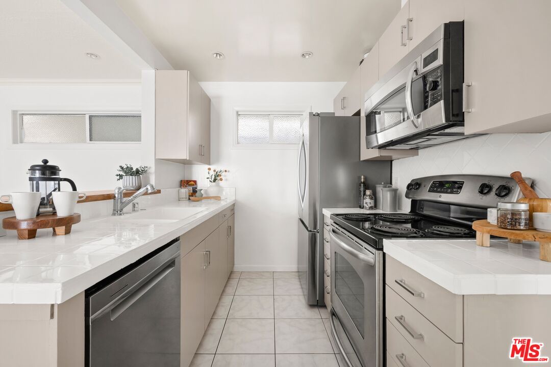 26664 Seagull Way Unit: B204