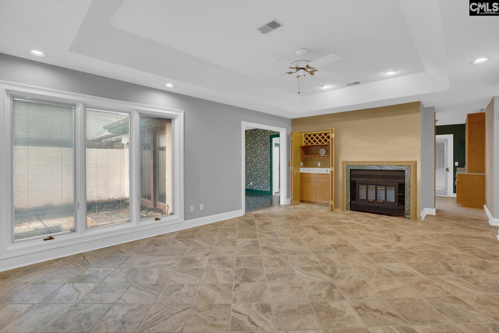 411 Willow Winds Drive