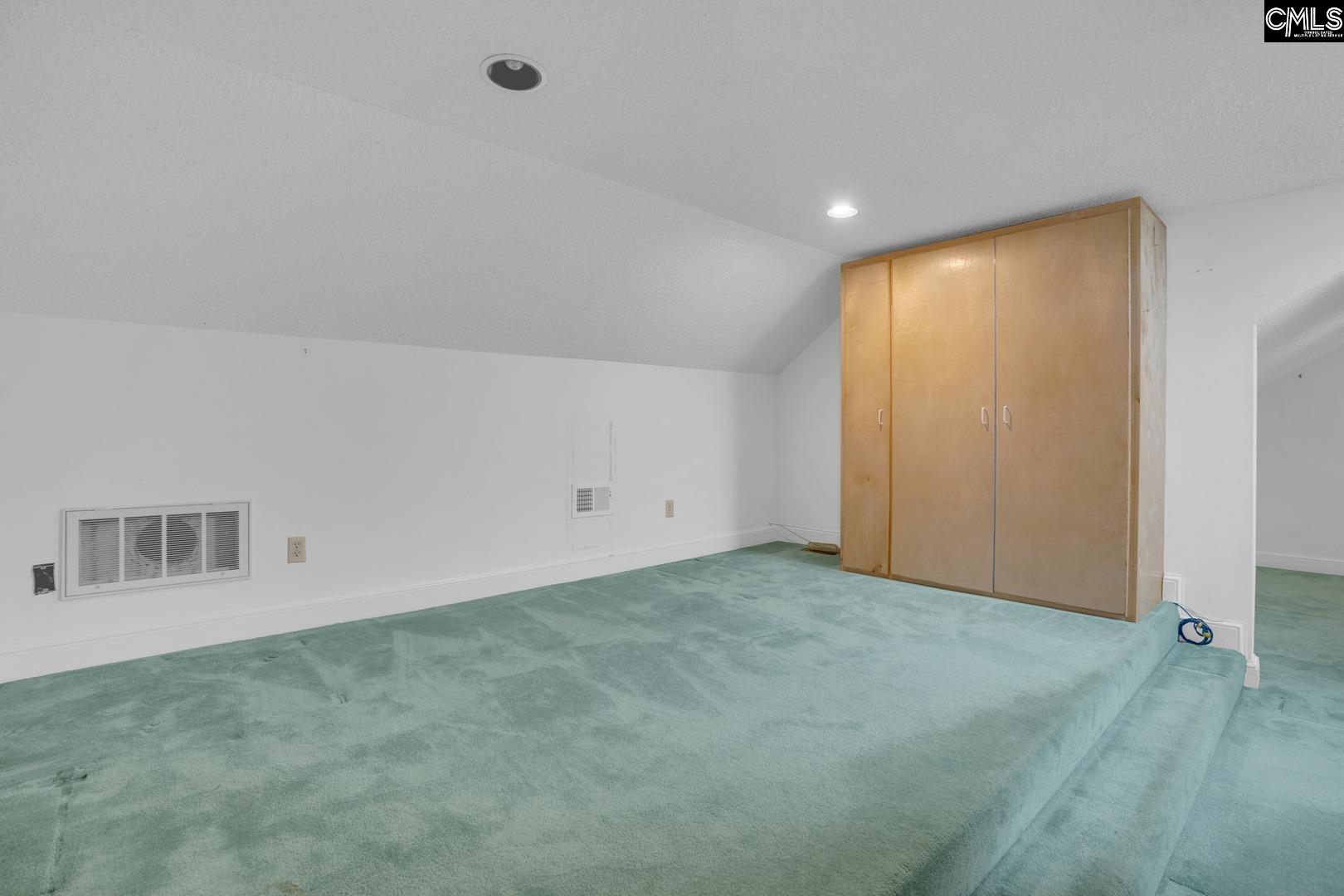 411 Willow Winds Drive