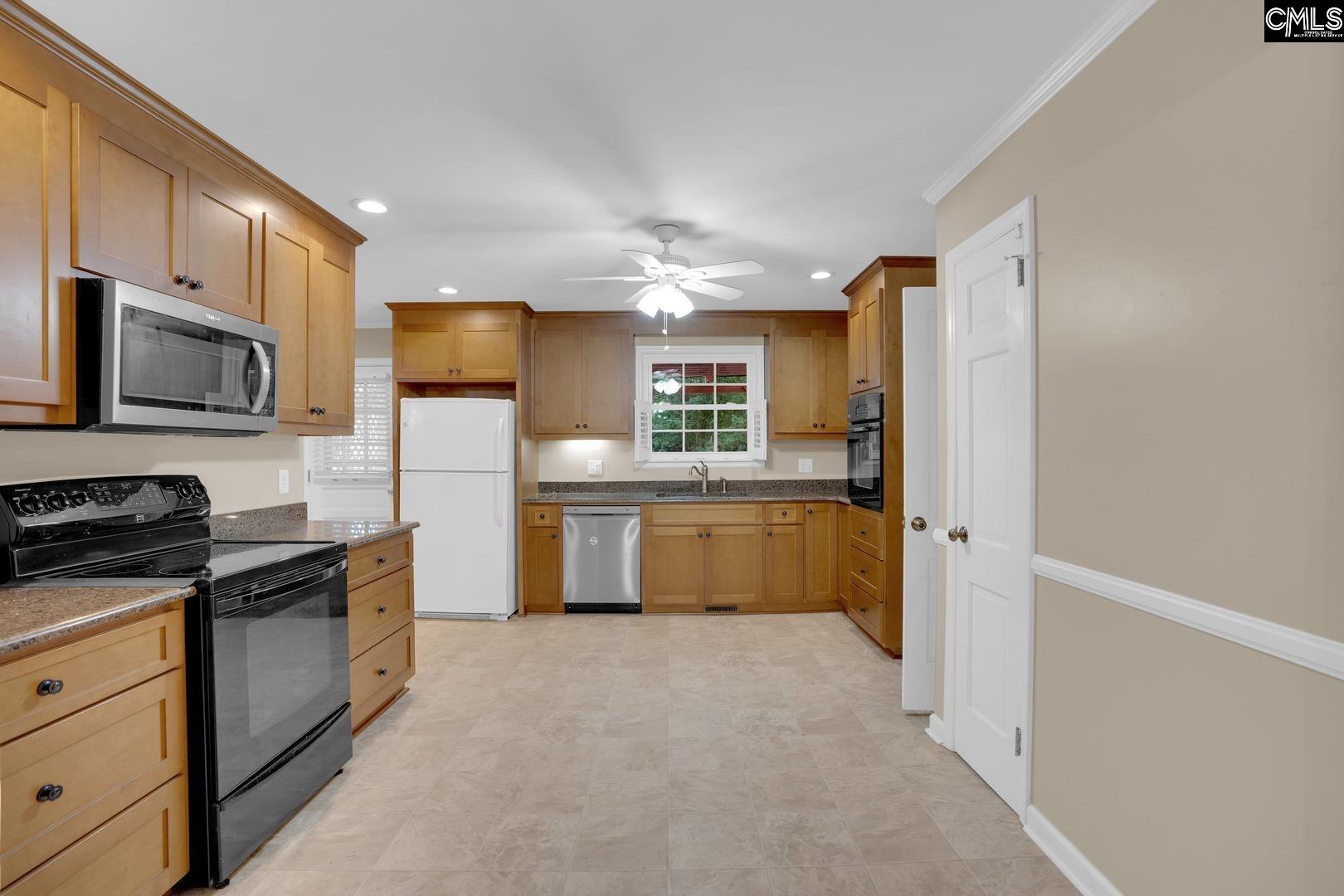 18 Beacon Hill Road