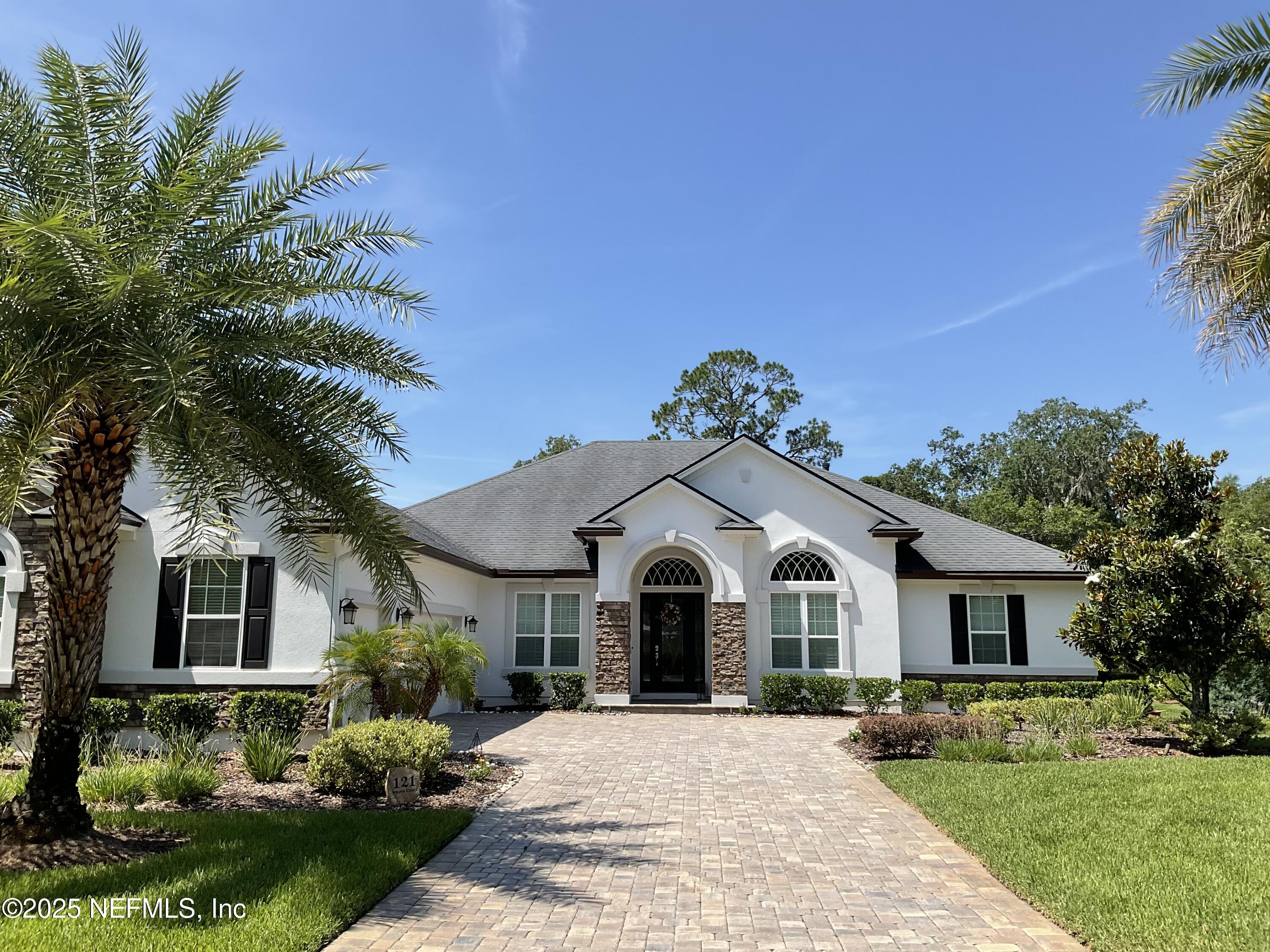 121 SENORA Court