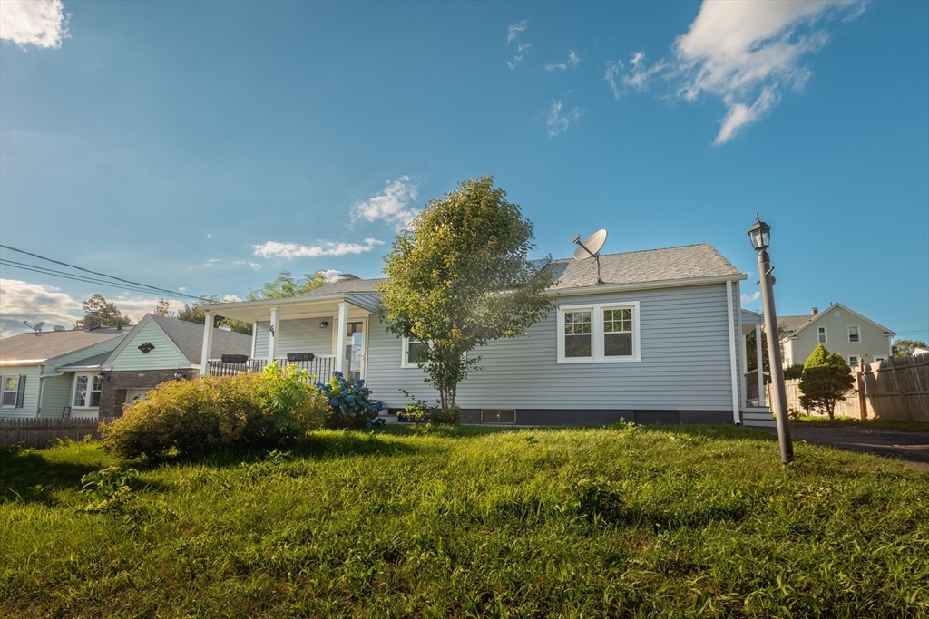 51 Greendale Ave