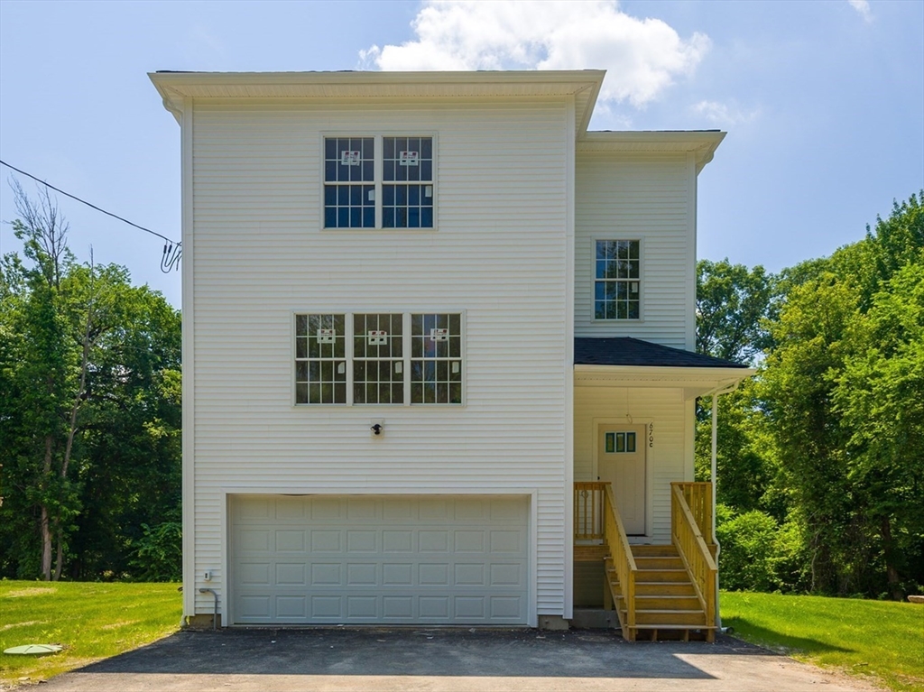 670 Burncoat Street # C