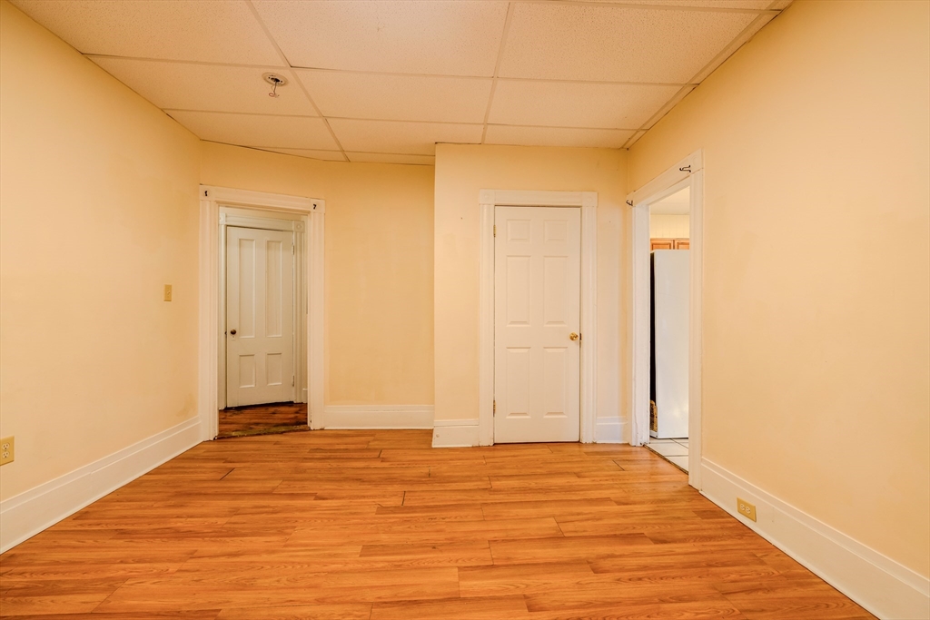 359 Water Street # 2R