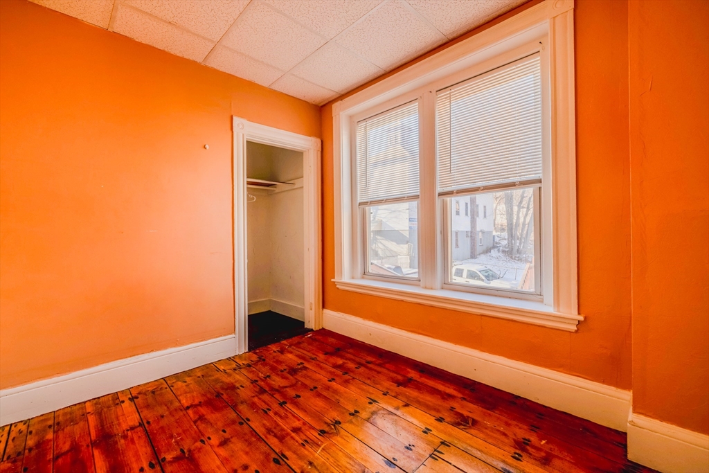 359 Water Street # 2R
