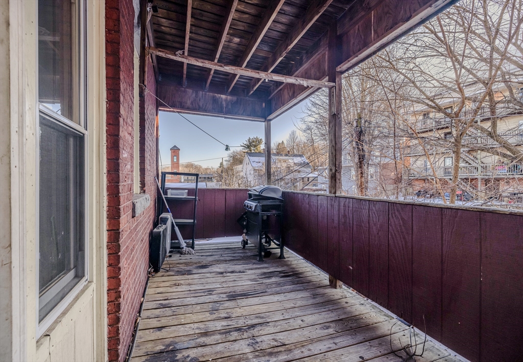 359 Water Street # 2R