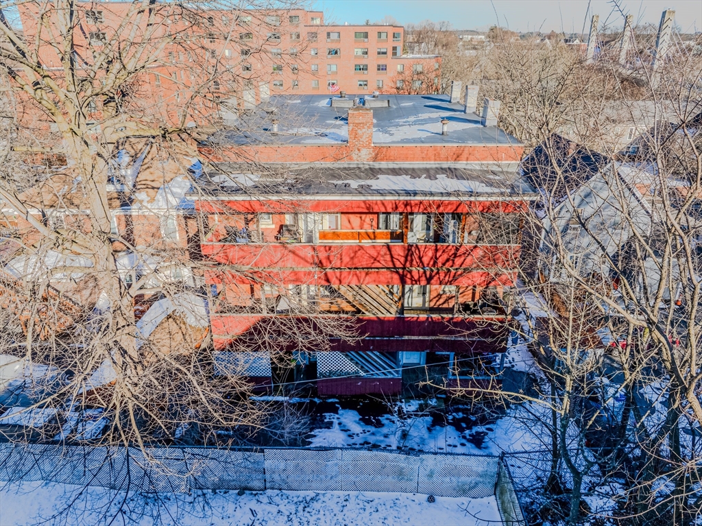 359 Water Street # 2R