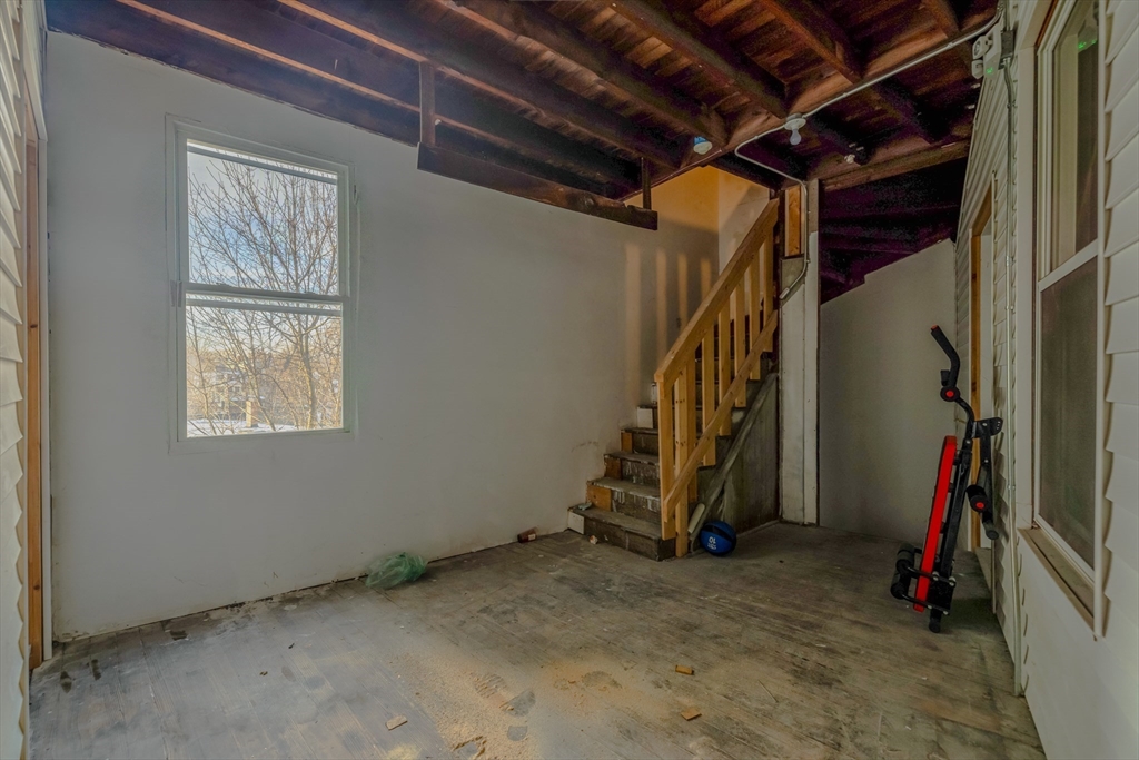 16 Oriole Street # 3