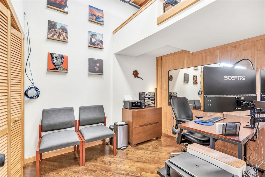 531 Main Street # 303