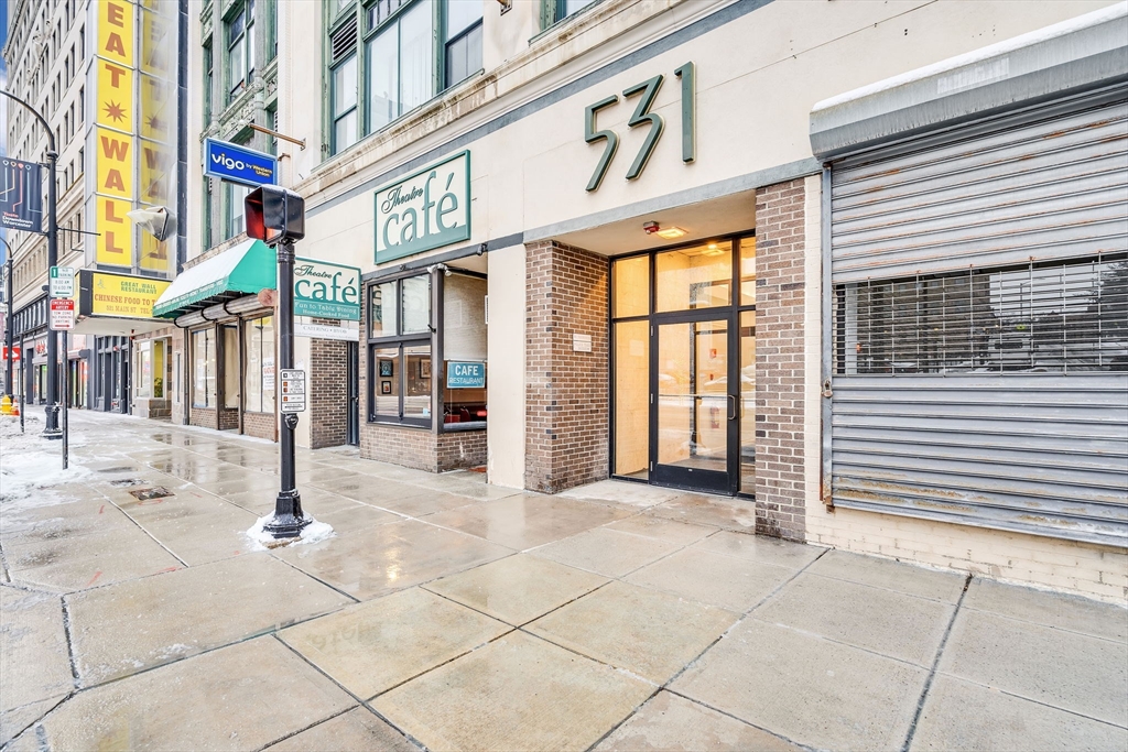 531 Main Street # 303