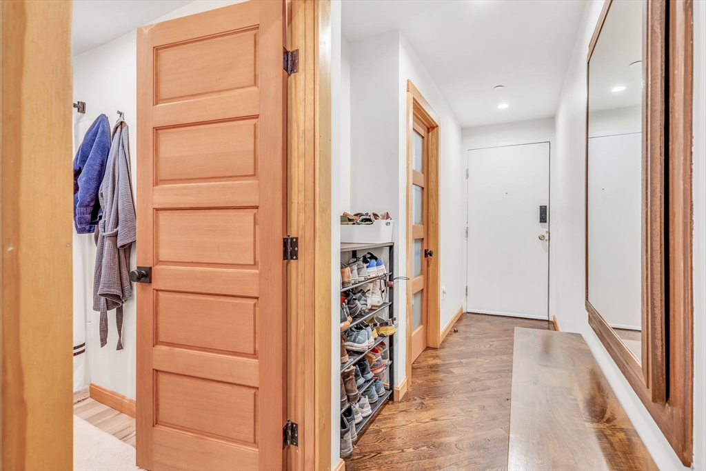 531 Main Street # 303