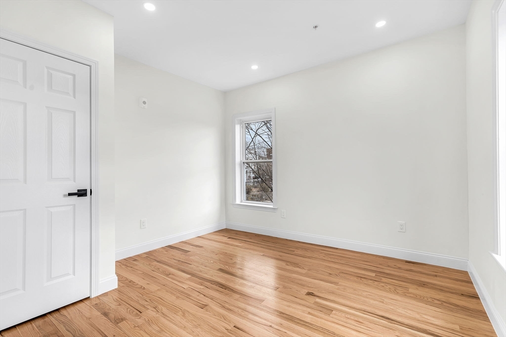 23 Pleasant St # 2