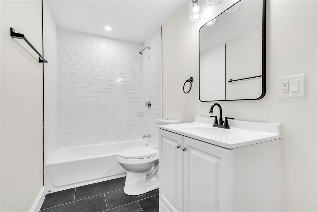 23 Pleasant Street # 3
