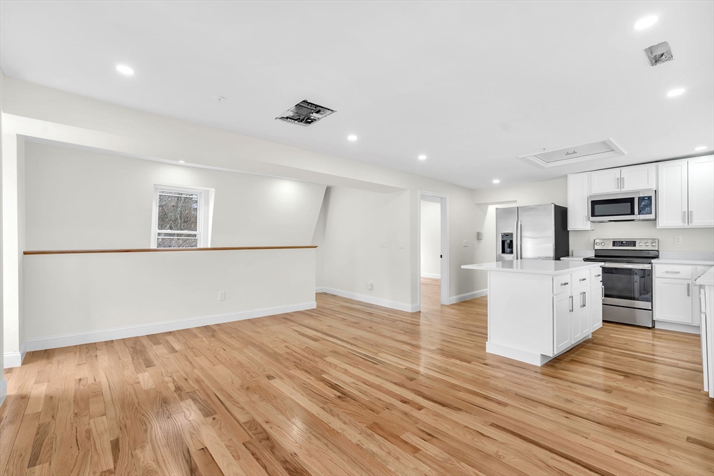 23 Pleasant Street # 3