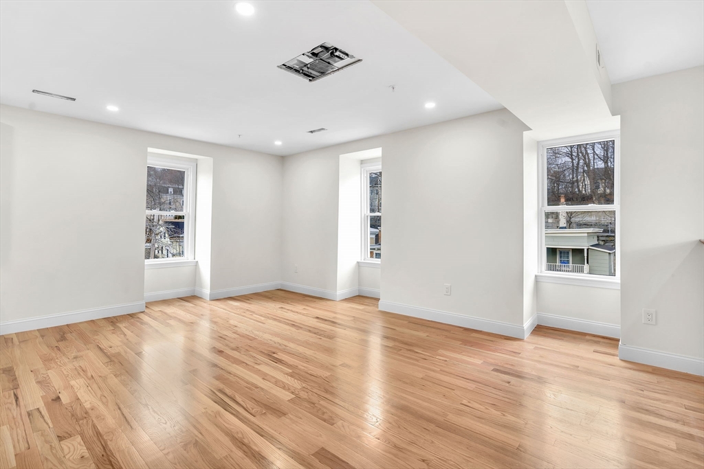 23 Pleasant Street # 3