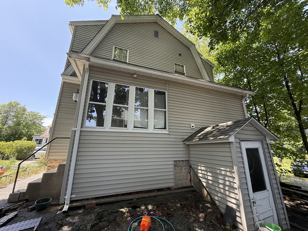 62 Marion St