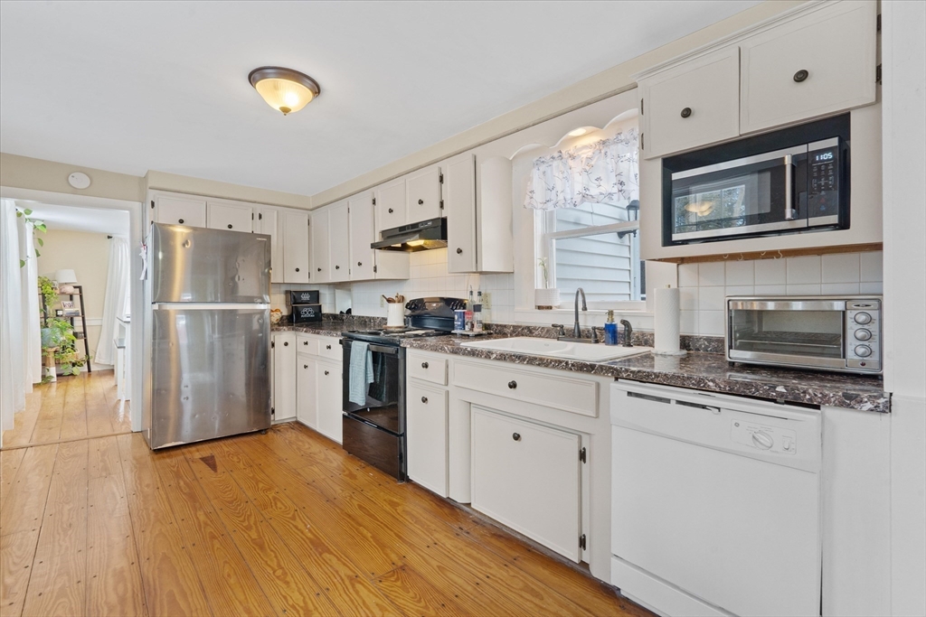 107 Boston Rd # 1