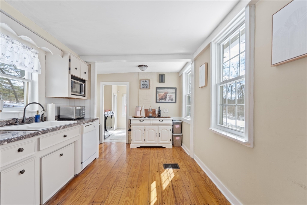 107 Boston Rd # 1