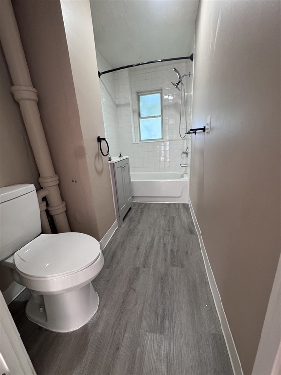 95 Pacific St # 2