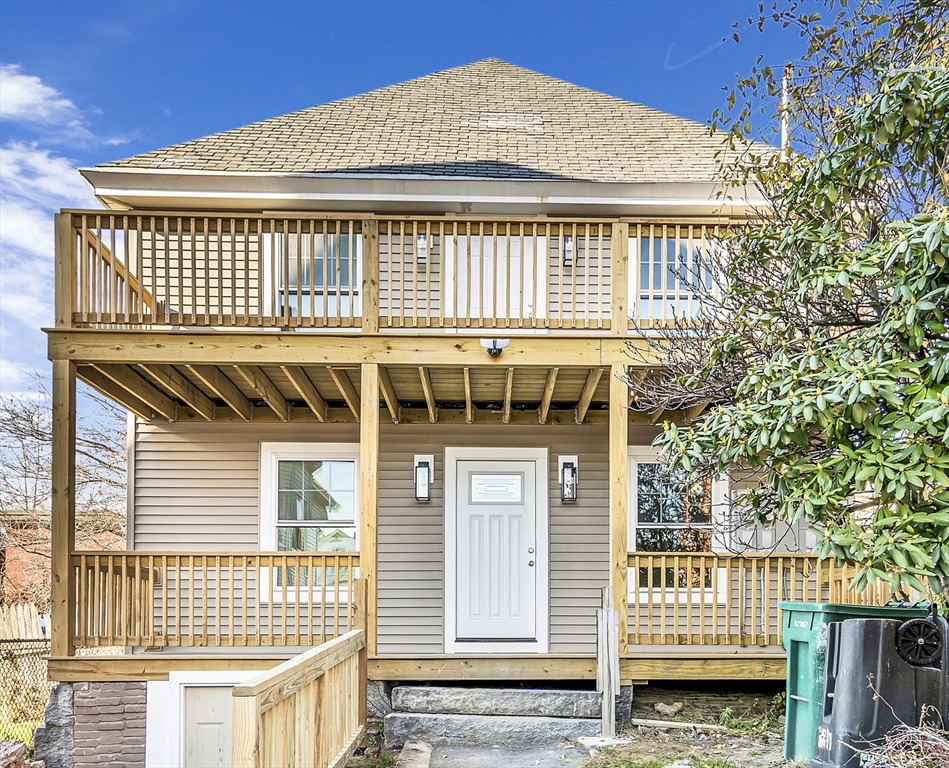 77 Maverick St # 1