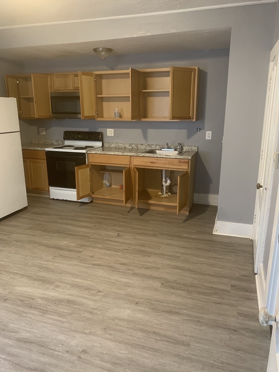 45 Walnut St # 2