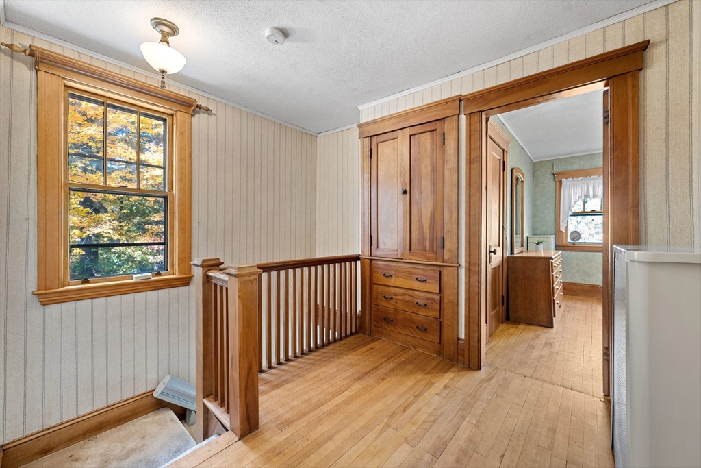62 Maple St