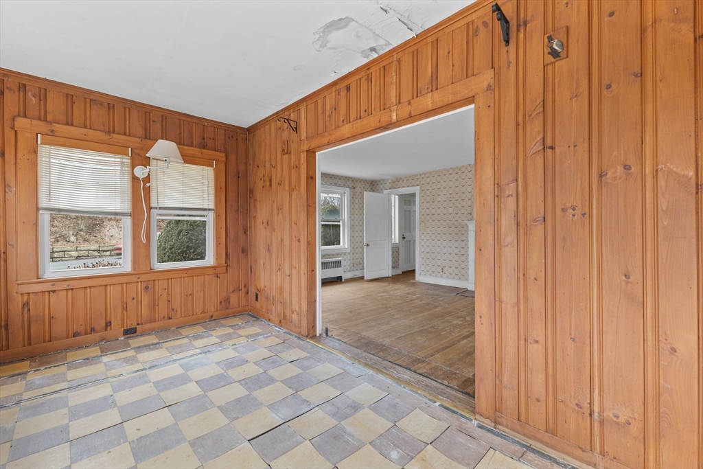 212 Pearl St