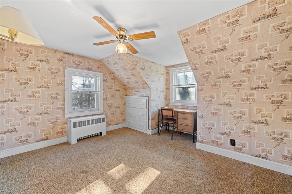 212 Pearl St
