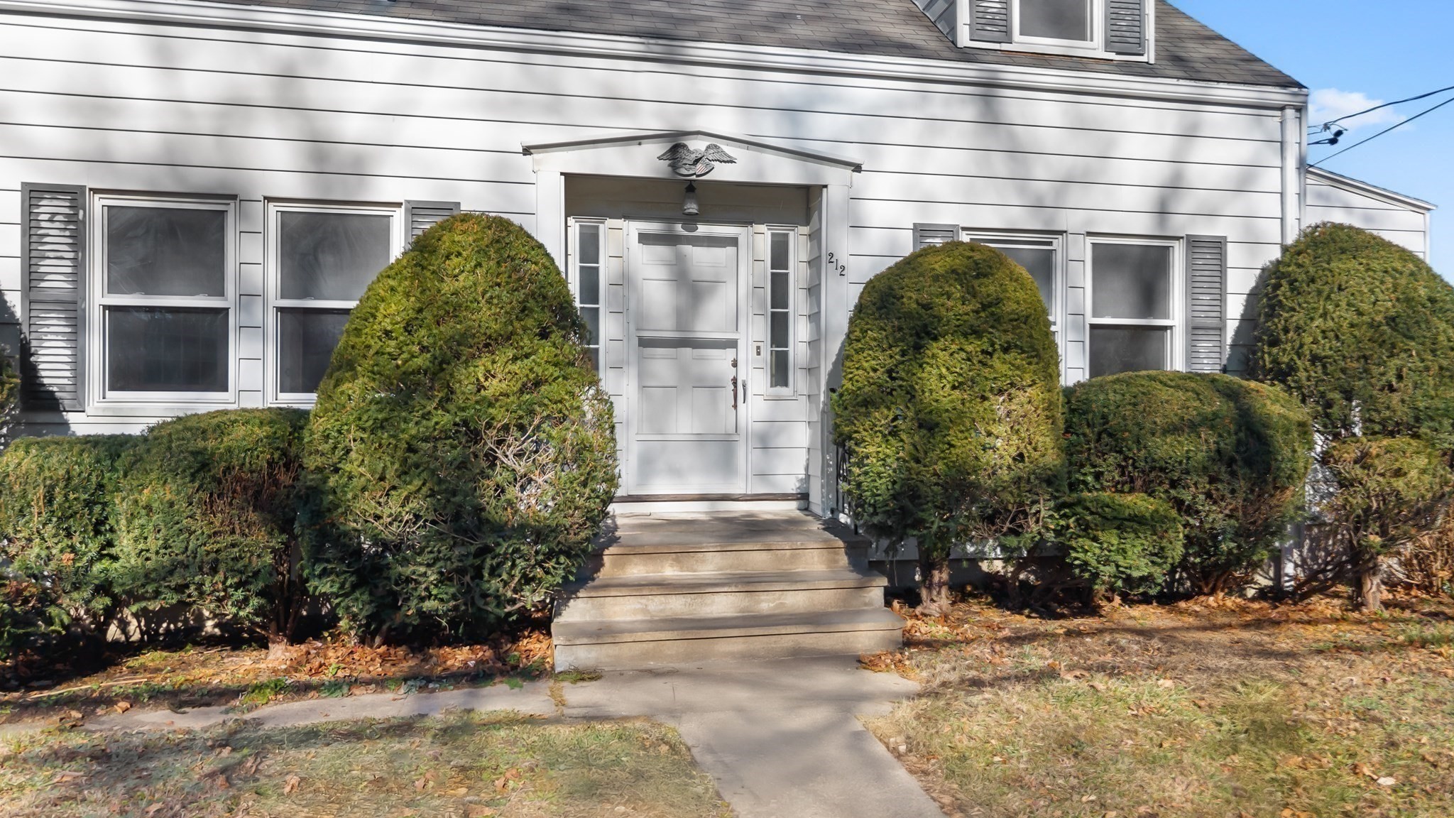 212 Pearl St