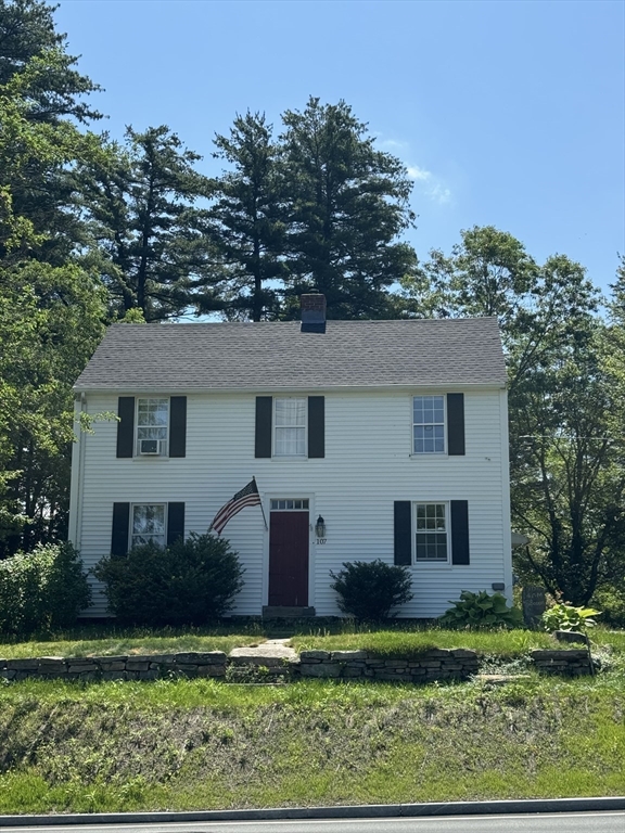 107 Boston Rd