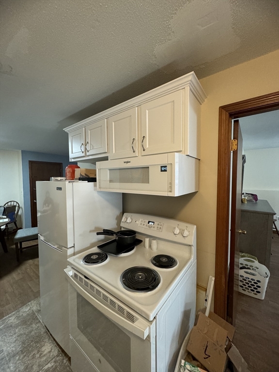 297 Ashland # 19