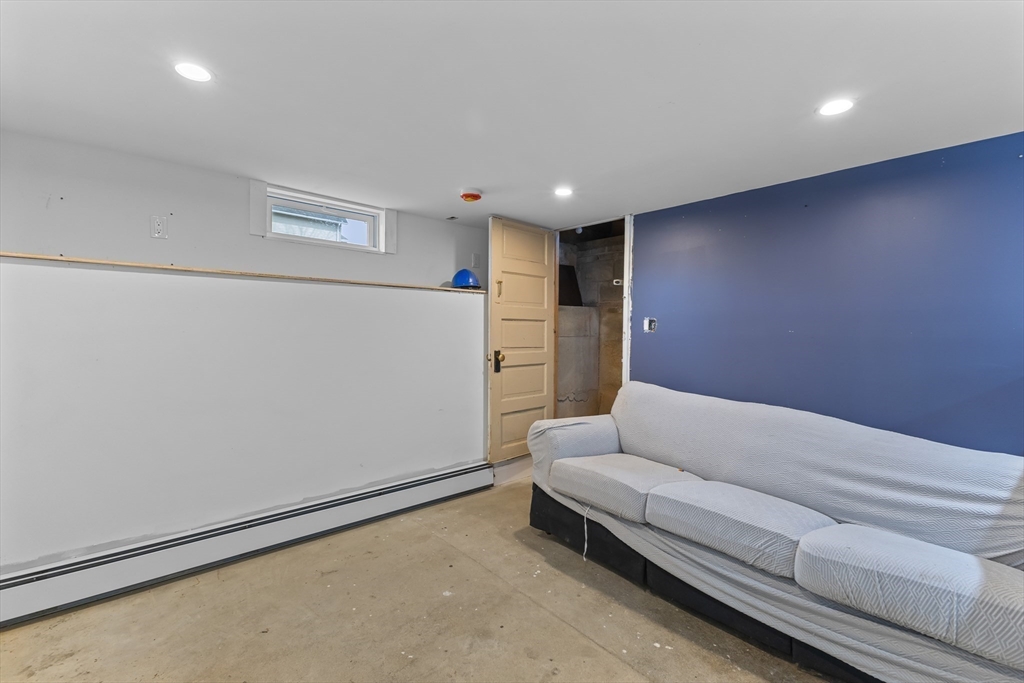 43 Allen St