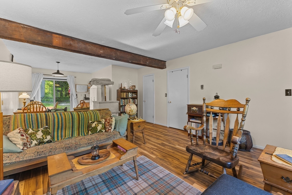 371 Lancaster St # 3