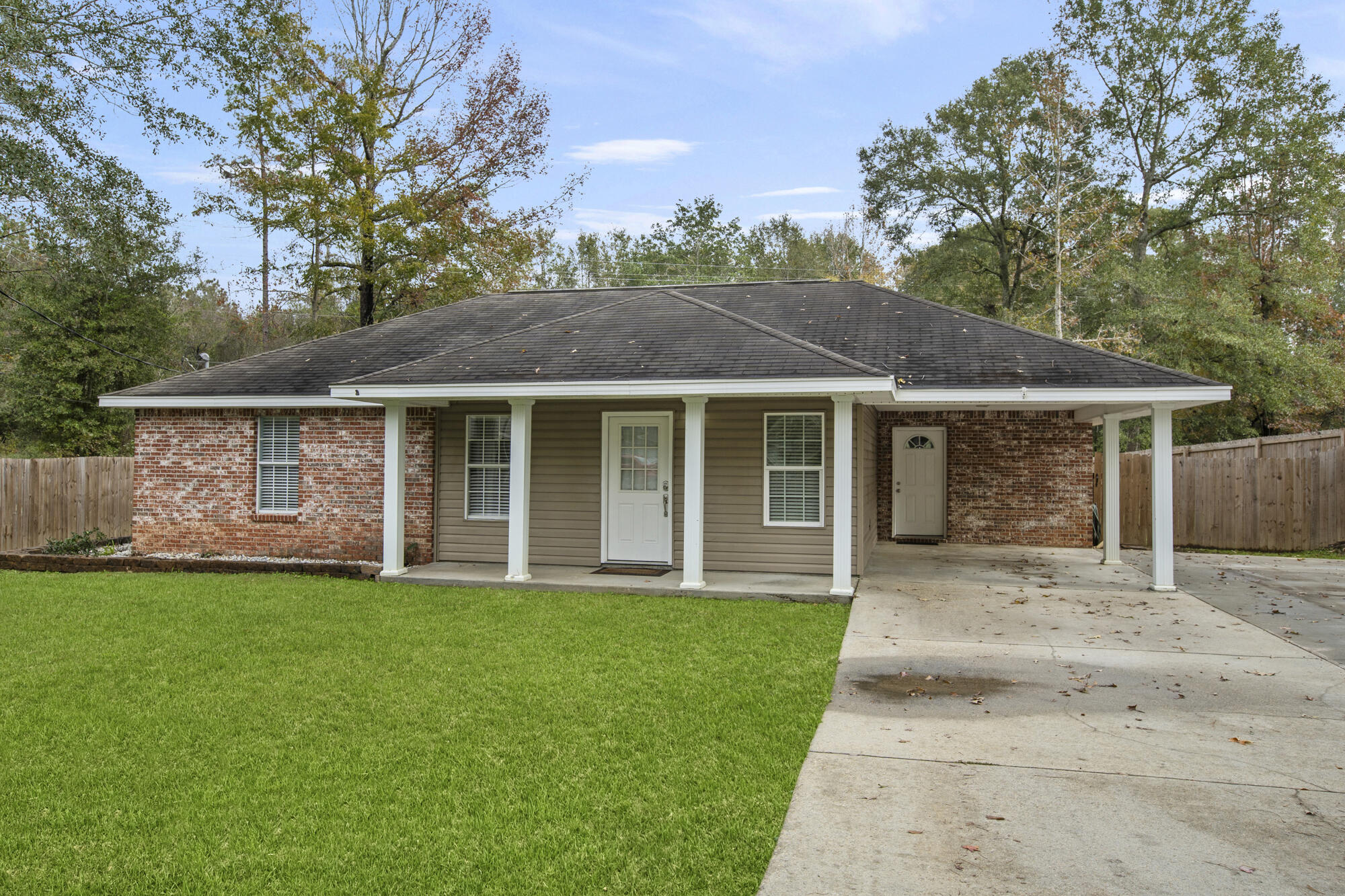 92 Trailwood Cir.