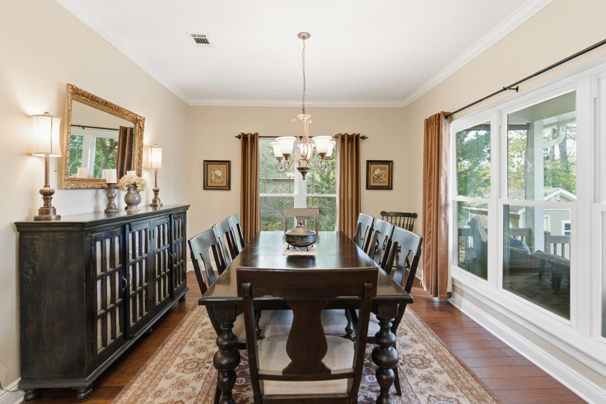 8 Chestnut Point