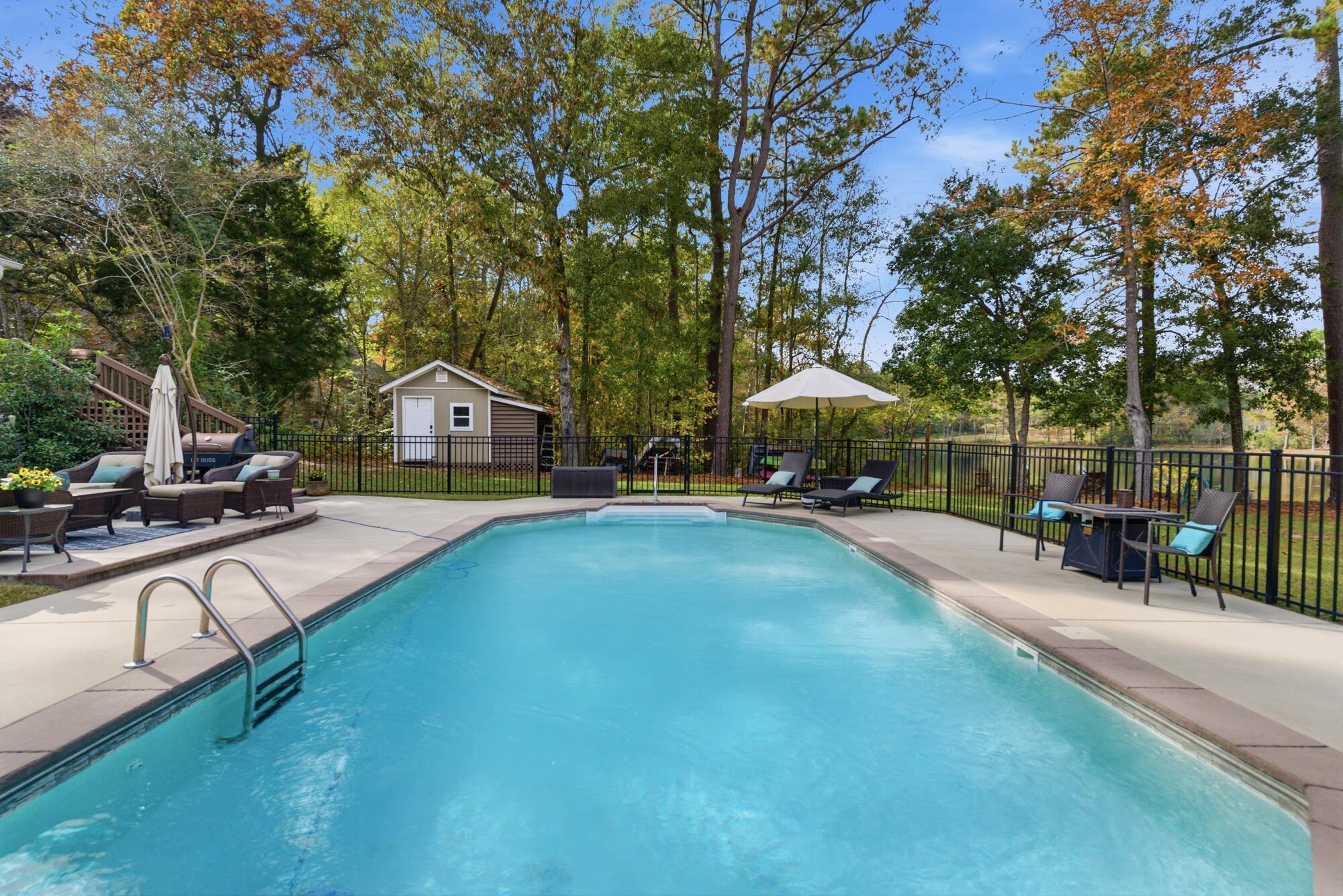 8 Chestnut Point
