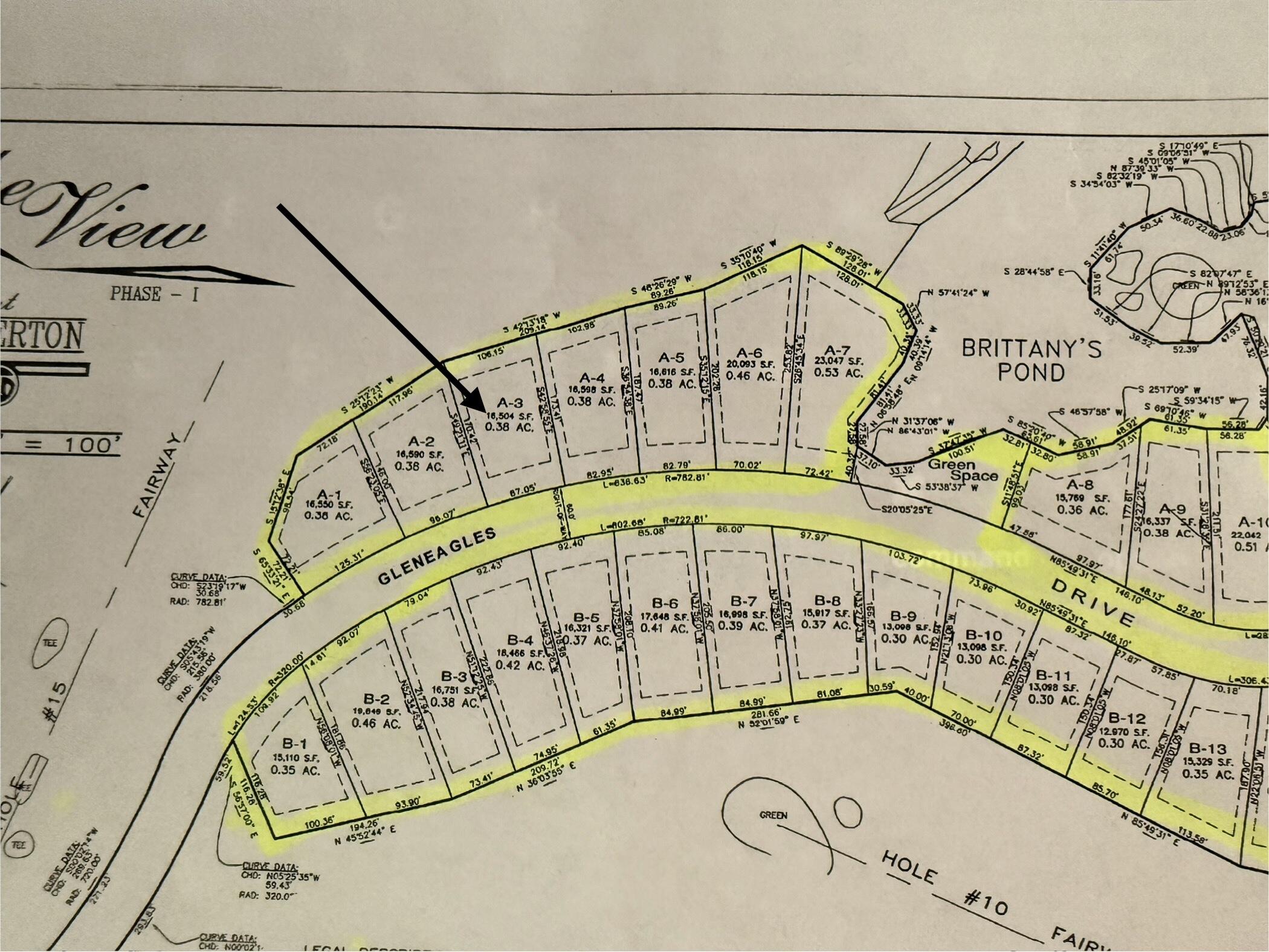 Subdivision plat highlighting lot A-3 on Gleneagles Drive.