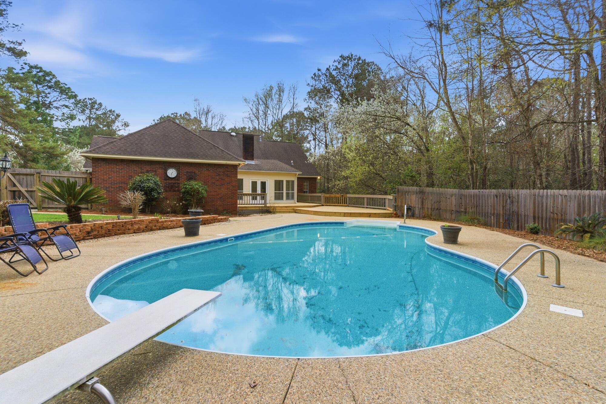 198 Wildwood Trail